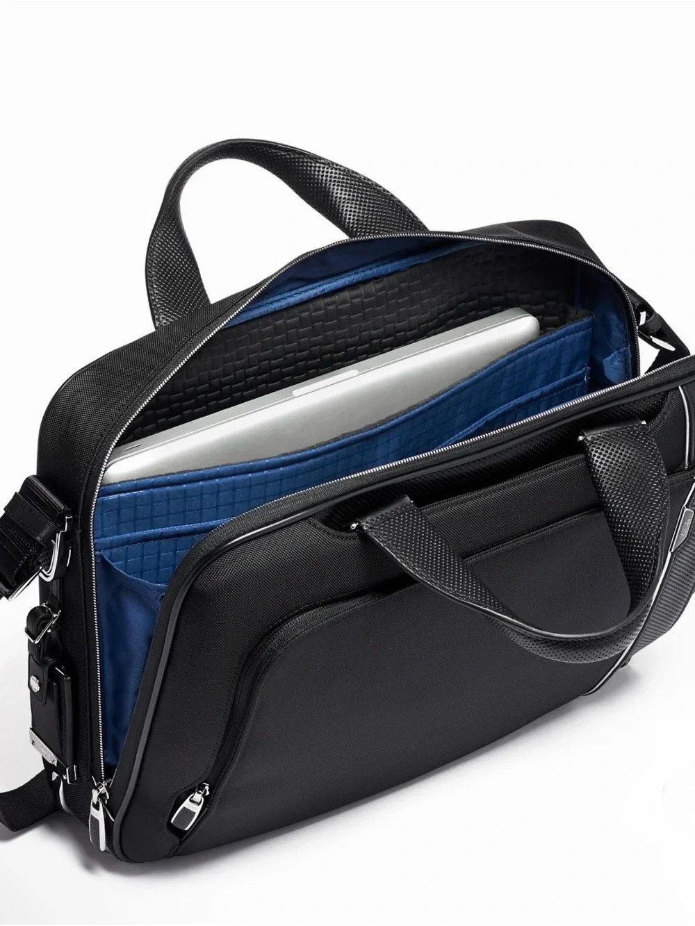 Brand New Tumi Arrive Sadler Briefcase Leather